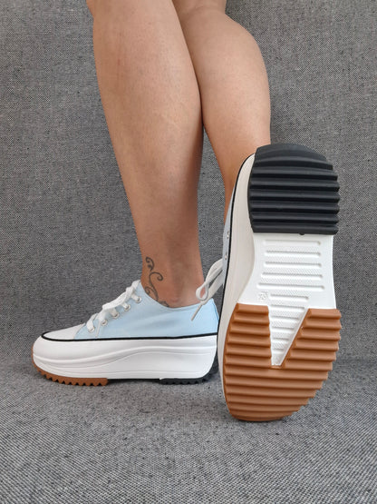 Chaussures baskets basses plate-forme tissu toile bleu