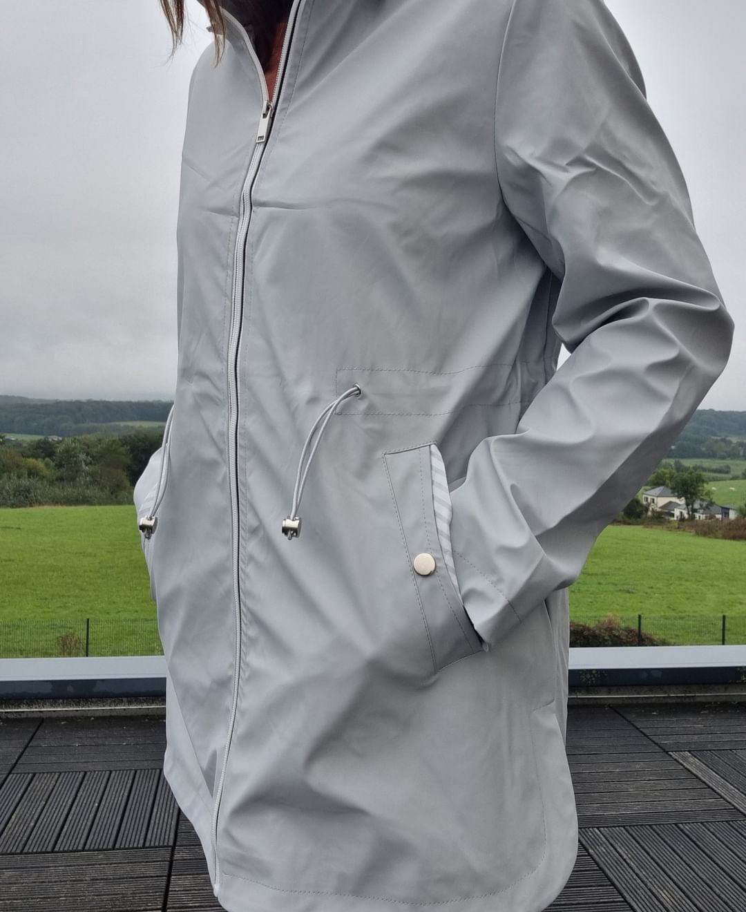 New Lolo - Manteau mi long léger imperméable gris