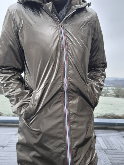Laura Jo - Imperméable long doublé en fausse fourrure couleur bronze