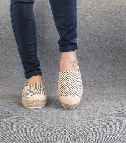 Espadrilles plates beige doré noir