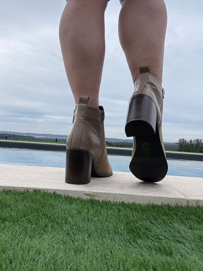 Chaussures boots à talon haut beige bi-matières
