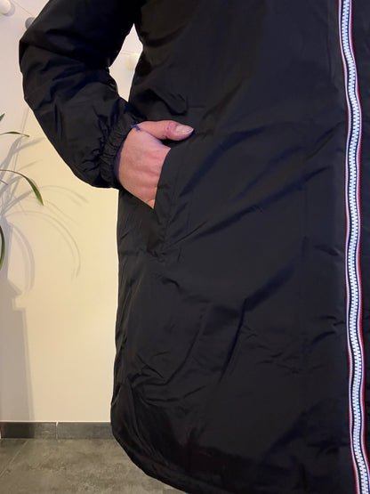 Laura Jo - Imperméable fourré long fausse fourrure noir intérieur sherpa beige - Curvy