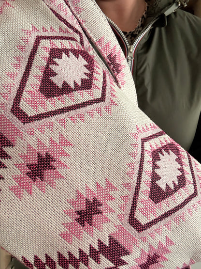 Sac banane XL en tissu blanc à motifs bohèmes couleur Roses clair et violet