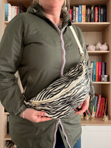 Sac banane XL en tissu imprimé zèbre couleur Noir et blanc