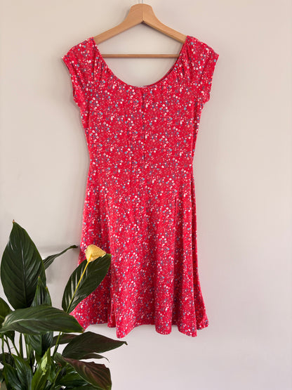 Robe Fleurie Rouge À Manches Courtes – Imprimé Ditsy taille S/36