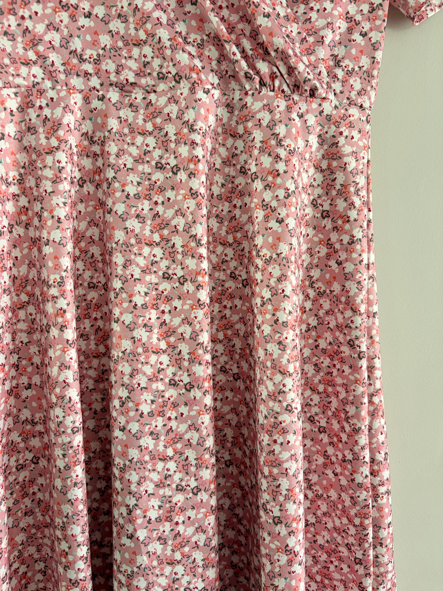 Robe Fleurie Rose Cache-Cœur Taille M/38