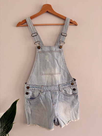 Salopette Short en Jean Délavé – Style Vintage Estival taille S