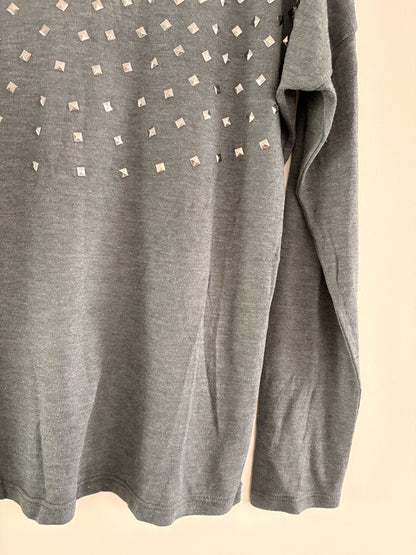 Pull Fin Gris – Clous Pyramidaux Argentés Rock Chic taille M