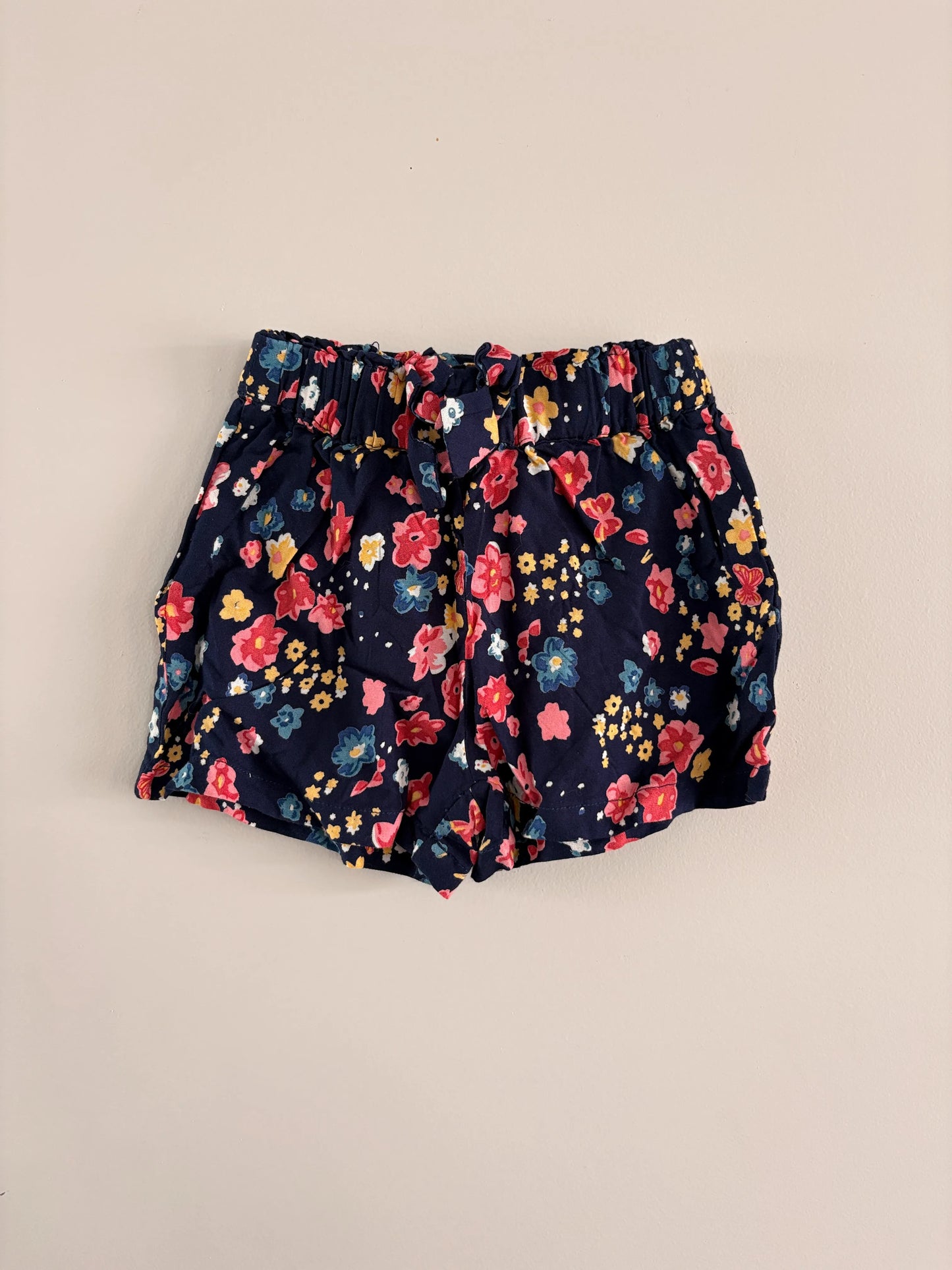Short Fleuri Enfant – Imprimé Floral Marine taille 3 ans