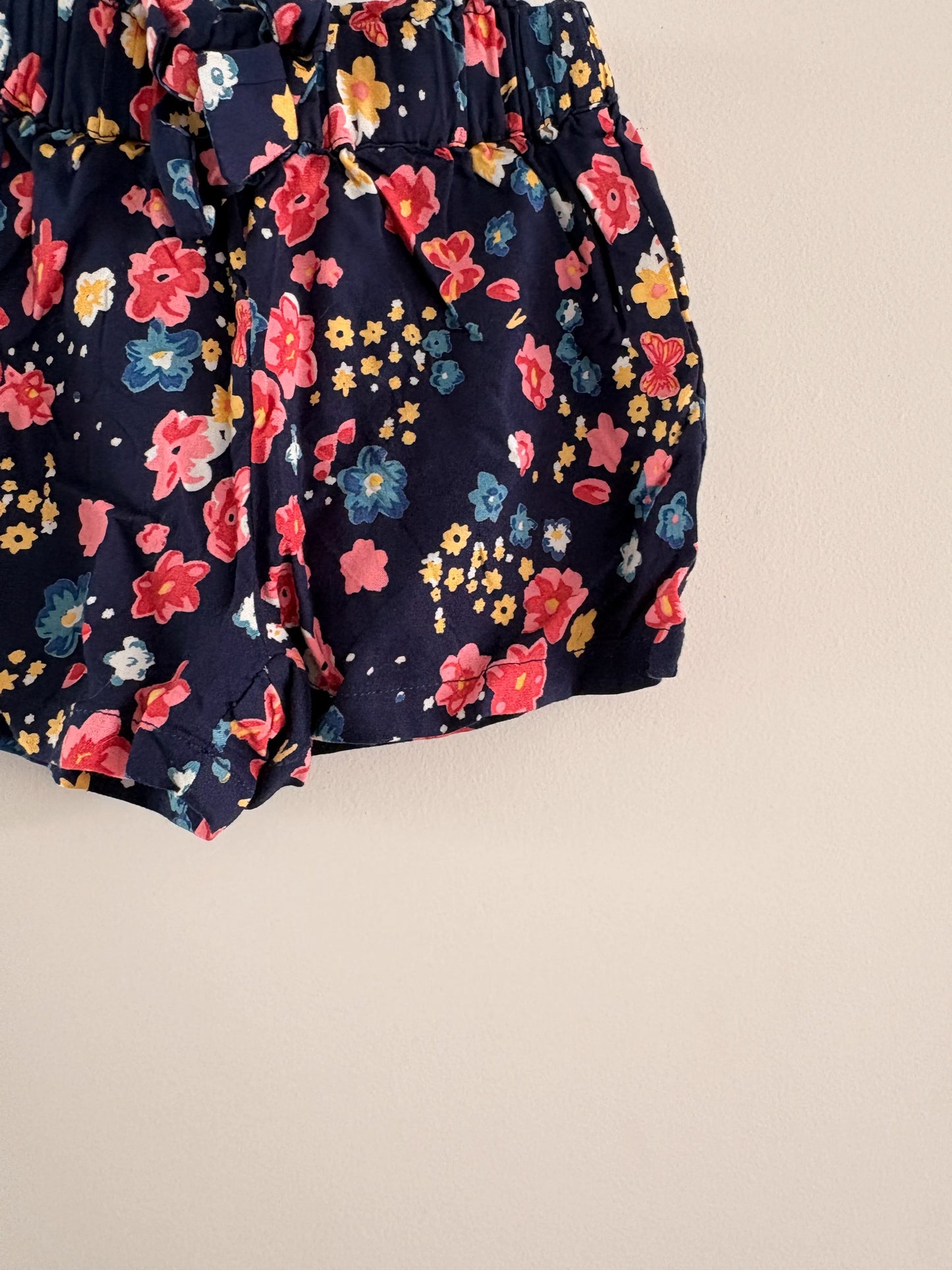 Short Fleuri Enfant – Imprimé Floral Marine taille 3 ans