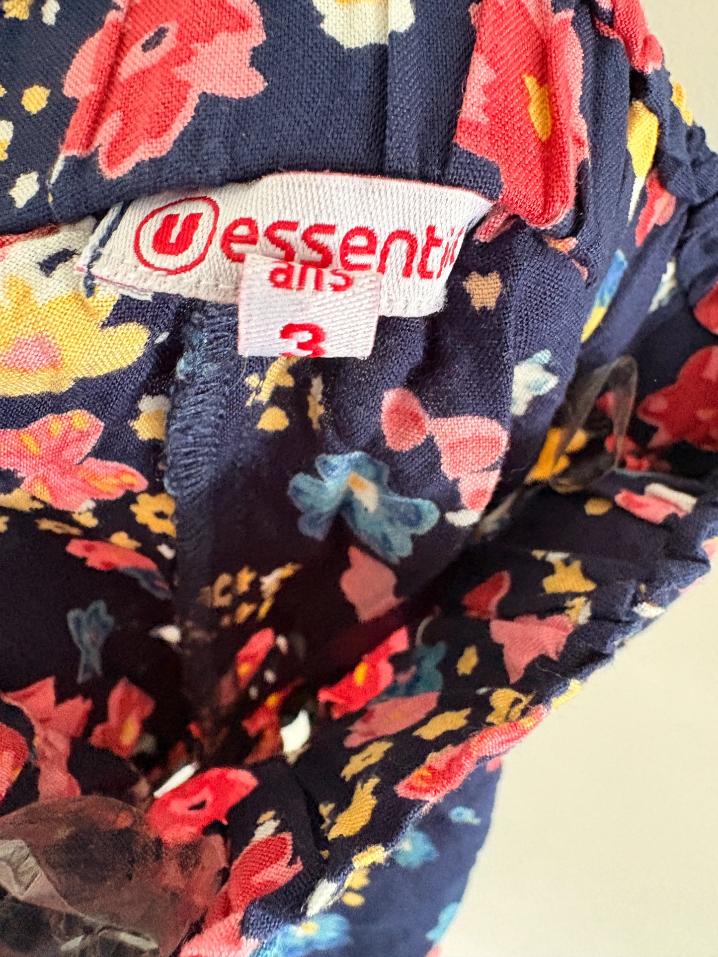 Short Fleuri Enfant – Imprimé Floral Marine taille 3 ans
