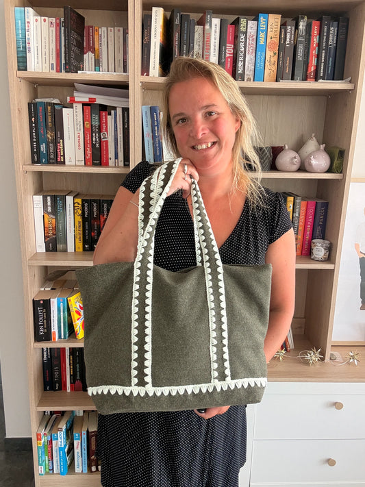 Tote Bag Feutrine Douce – Kaki & Écru