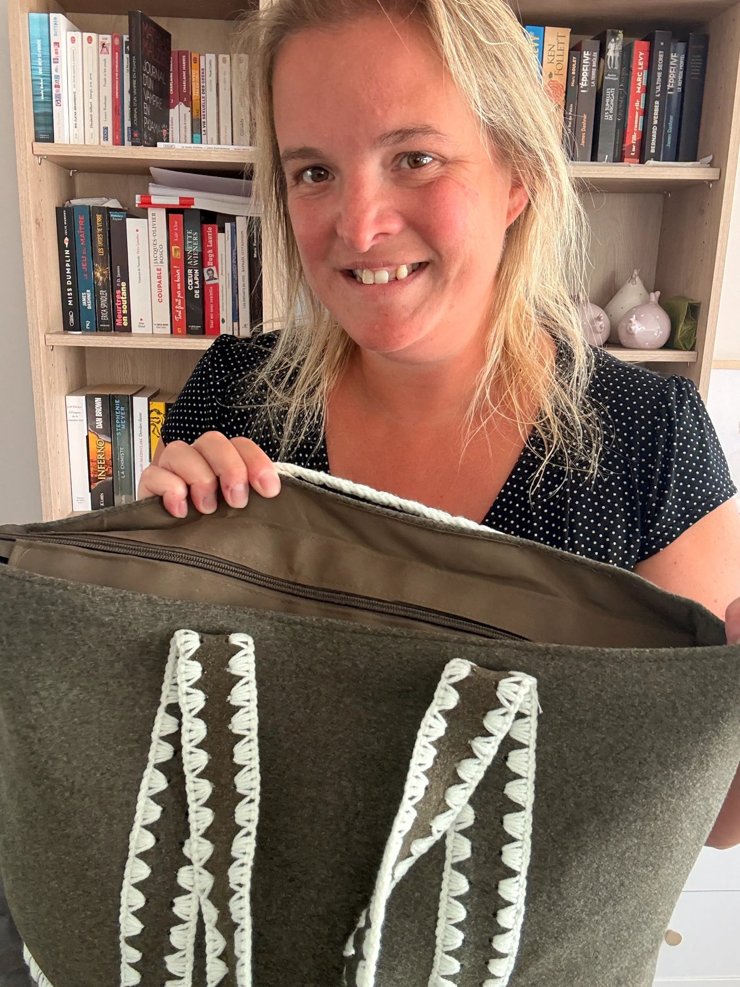 Tote Bag Feutrine Douce – Kaki & Écru