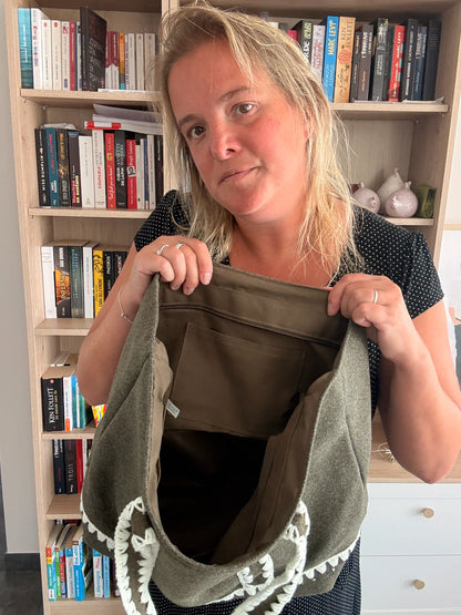 Tote Bag Feutrine Douce – Kaki & Écru