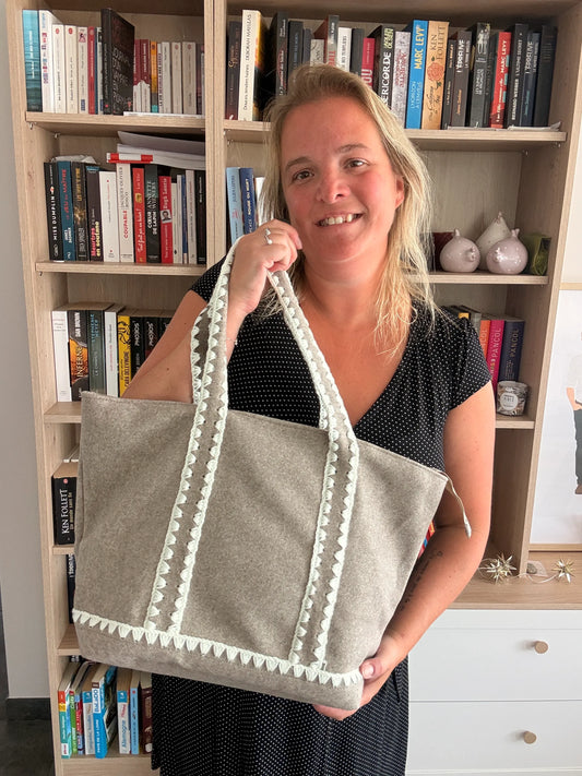 Tote Bag Feutrine Douce – Gris Naturel & Écru