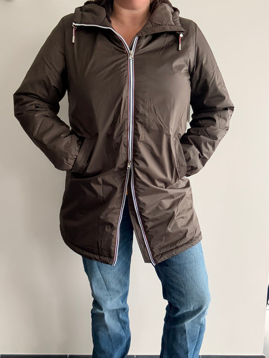 Laura Jo - Imperméable long fourré en fausse fourrure cordon tricolore couleur marron chocolat - Curvy