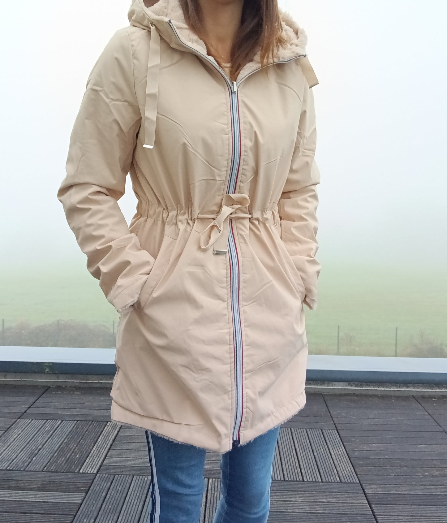 New Lolo - Manteau long BEIGE réversible, imperméable et complètement fourré resserrable à la taille