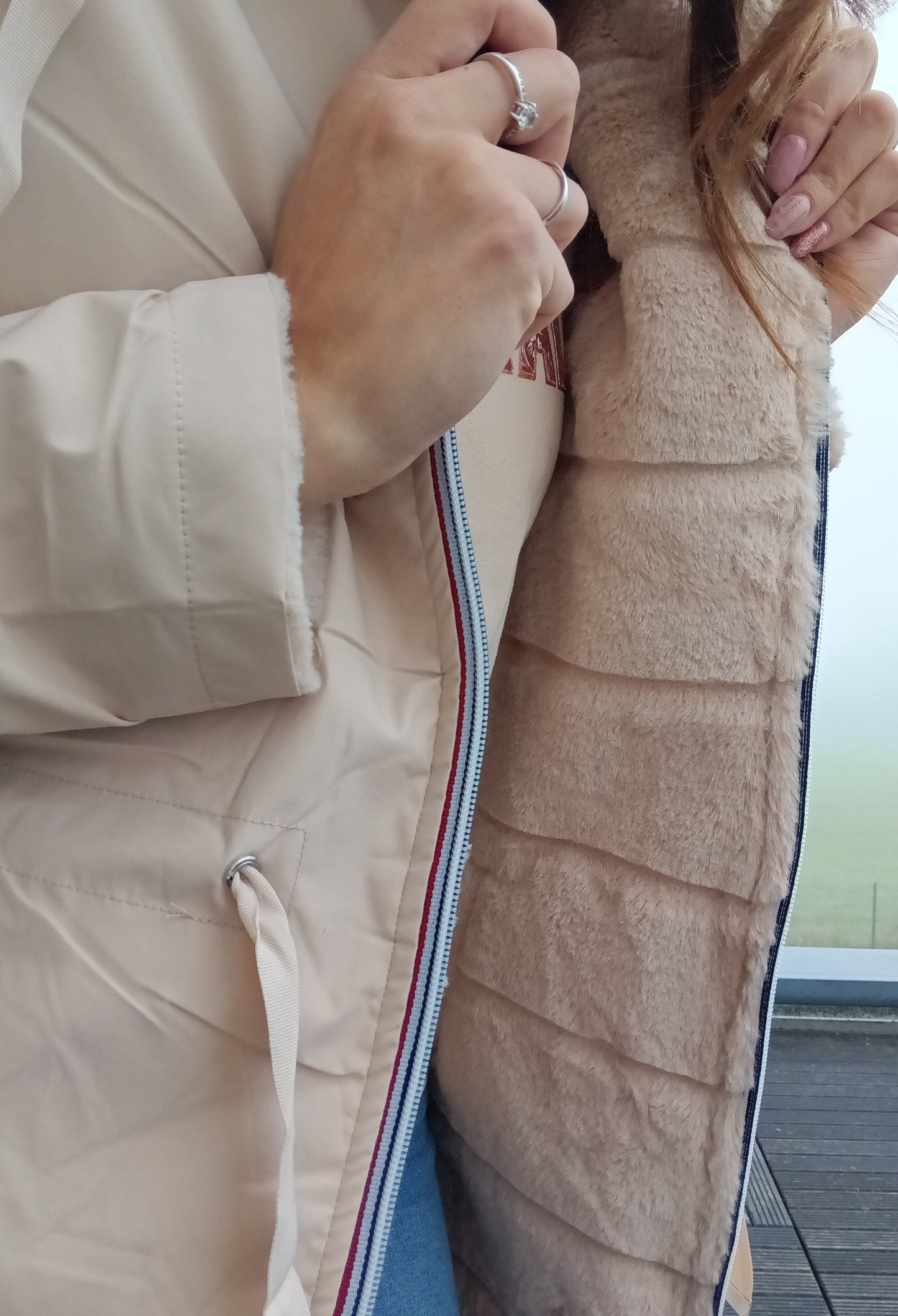 New Lolo - Manteau long BEIGE réversible, imperméable et complètement fourré resserrable à la taille