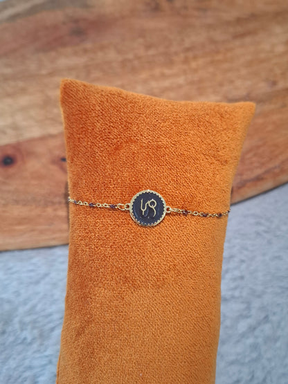 Bracelet à chaîne fine signe astrologique coloré