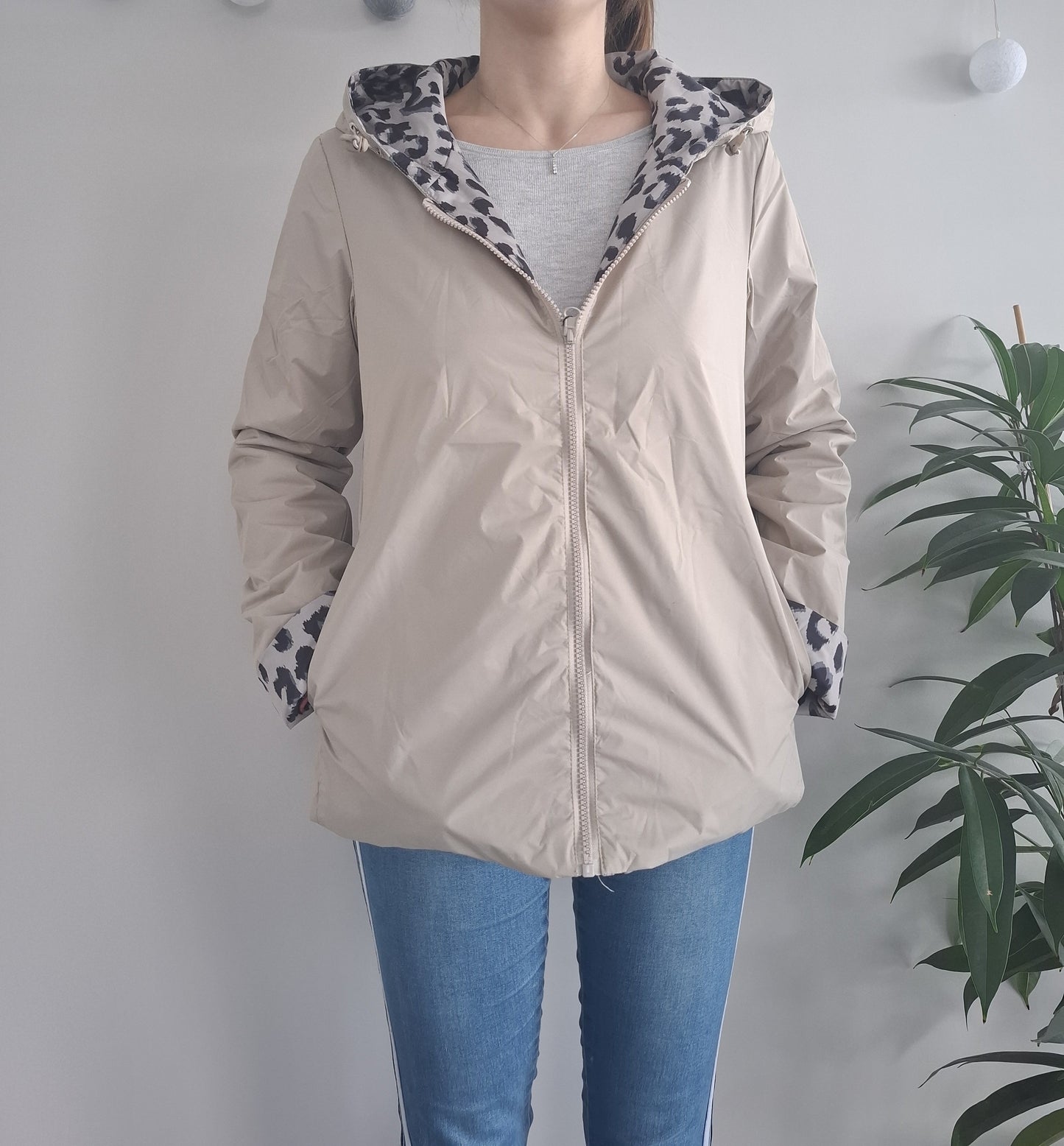 Laura Jo - Manteau Imperméable beige réversible motif léopard court garnissage ouate mi-saison