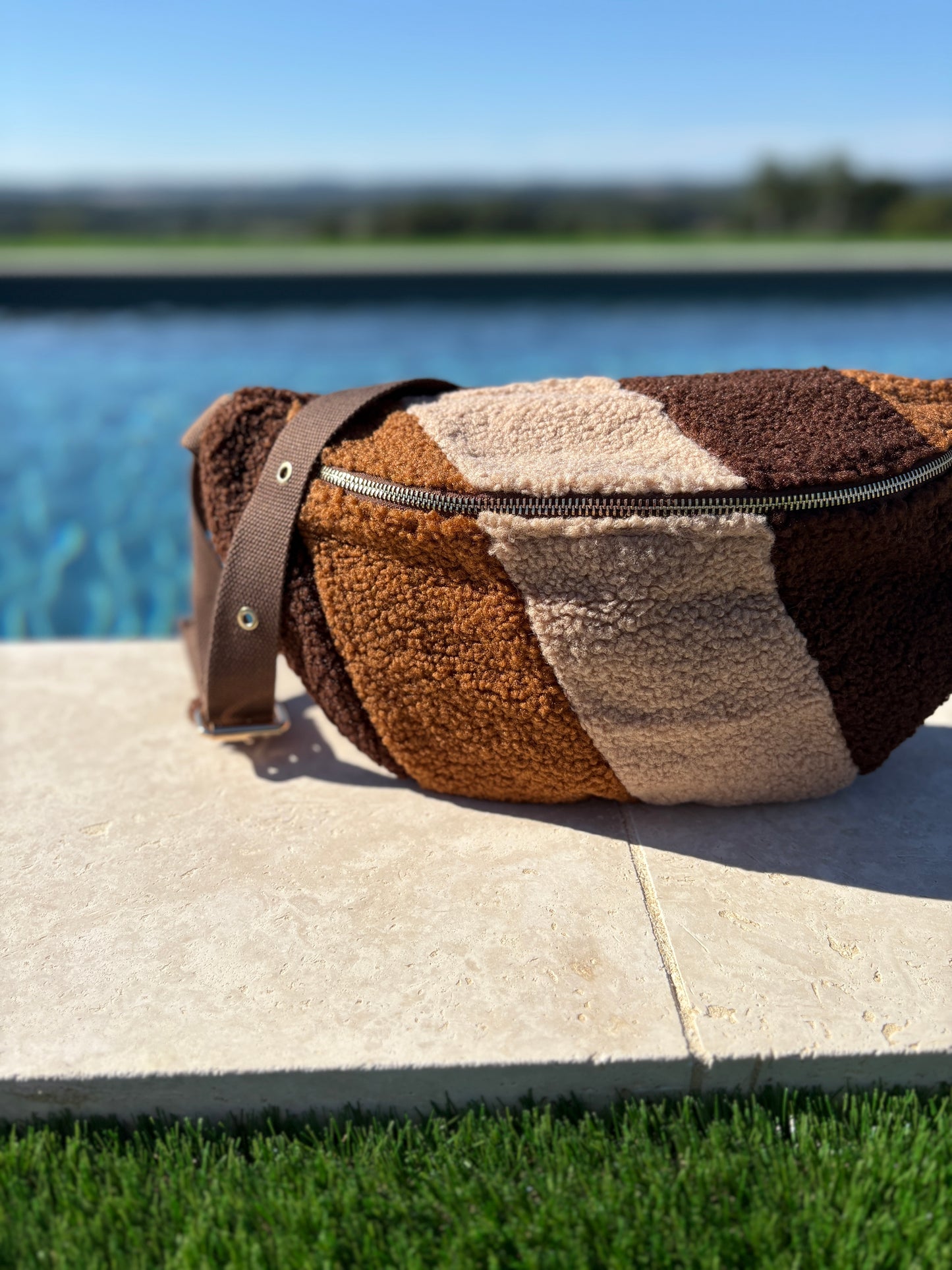 Sac banane XL peluche marron