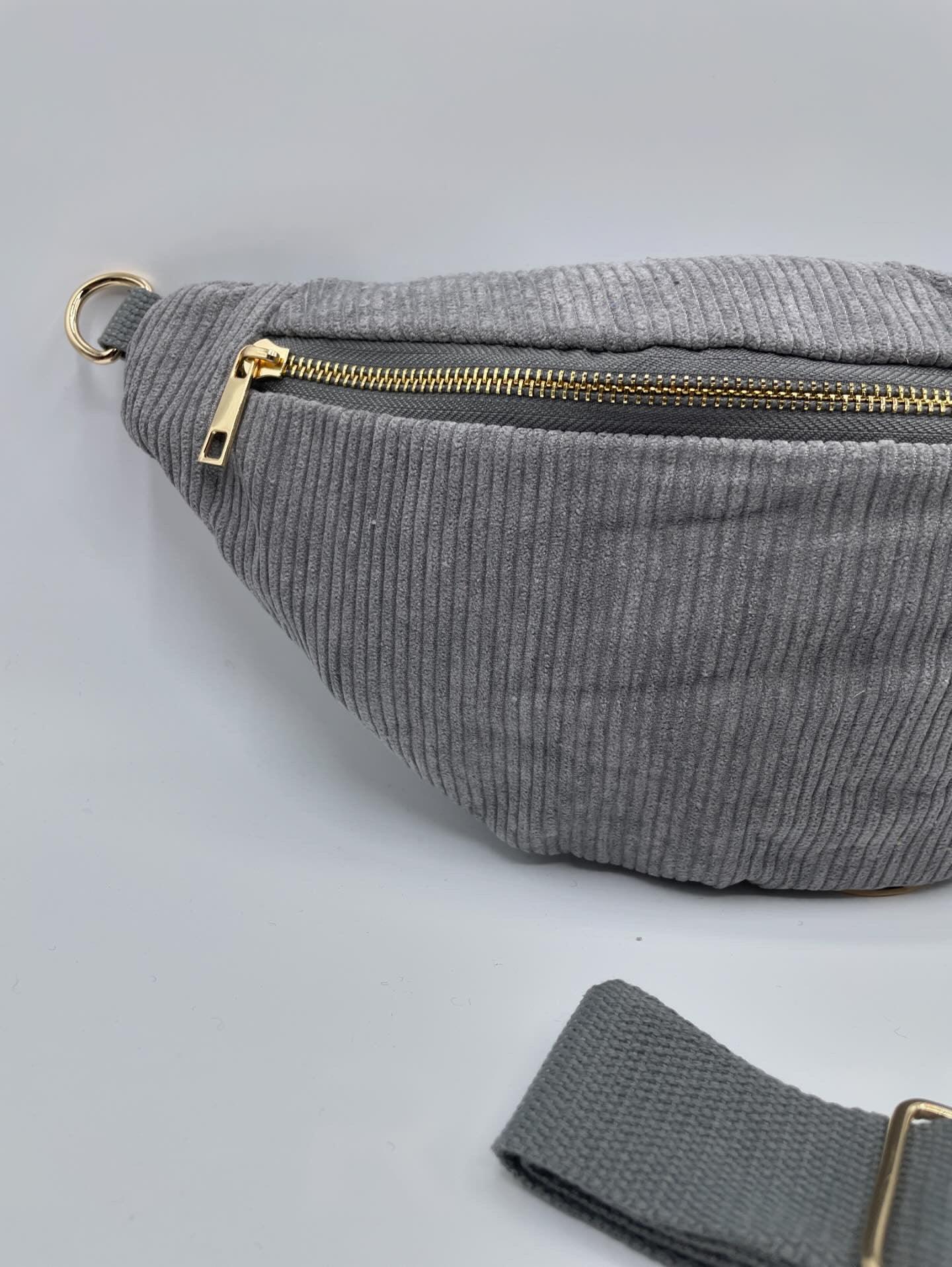 Sac banane velours côtelé couleur gris