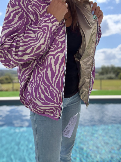 Escandelle - Manteau court haut des fesses imperméable zébré violet réversible doré