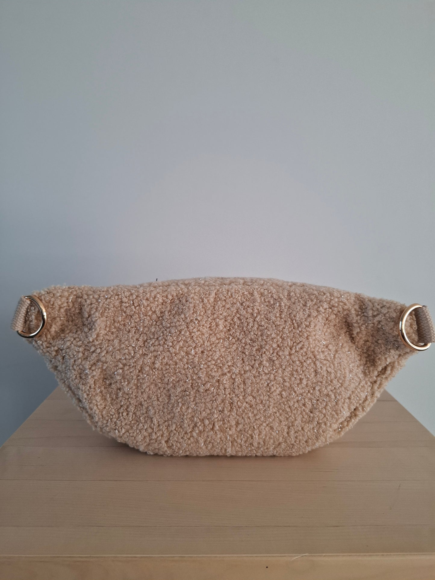 Sac banane XL peluche moumoute 2 poches beige écru