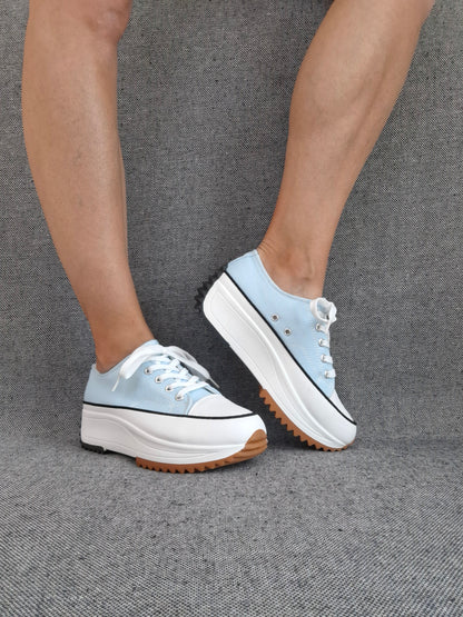 Chaussures baskets basses plate-forme tissu toile bleu