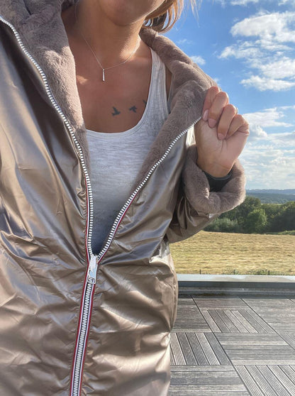 Melya Melody - Manteau long fourré fausse fourrure réversible imperméable bronze - Curvy