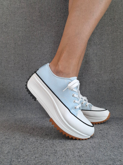 Chaussures baskets basses plate-forme tissu toile bleu