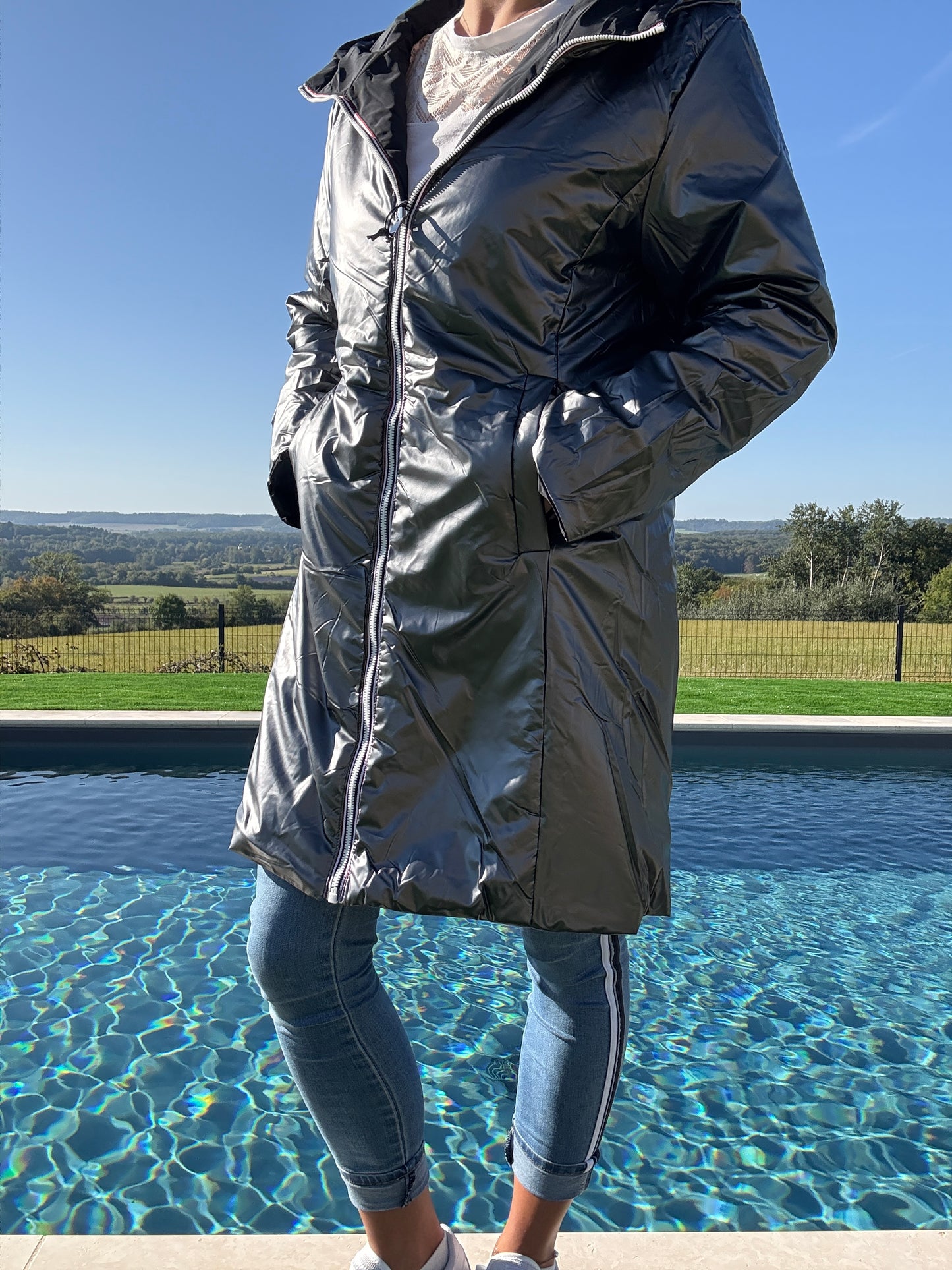 Melya Melody - Imperméable réversible long avec garnissage ouate couleur noir/argenté - Curvy