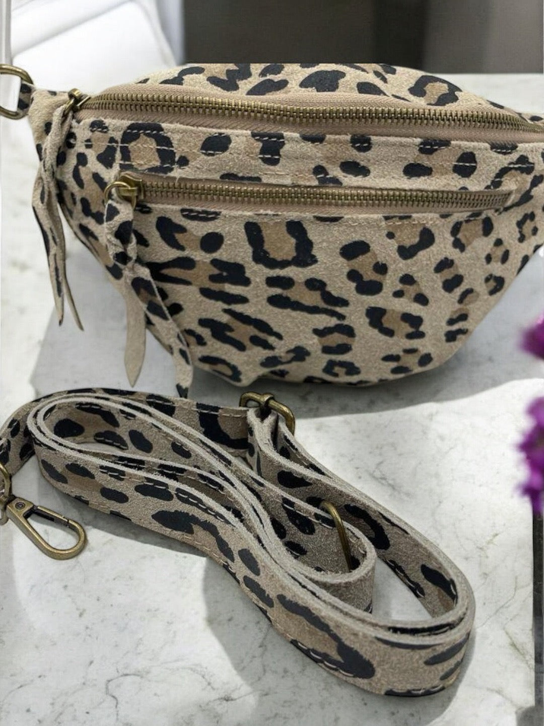 Sac banane cuir velours leopard 2 poches