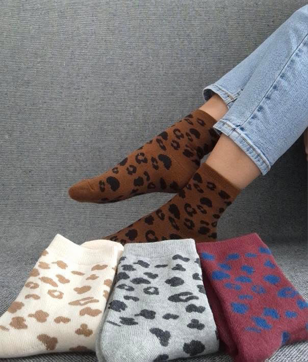 Nouveautés - Chaussettes marron en coton à motif léopard noir