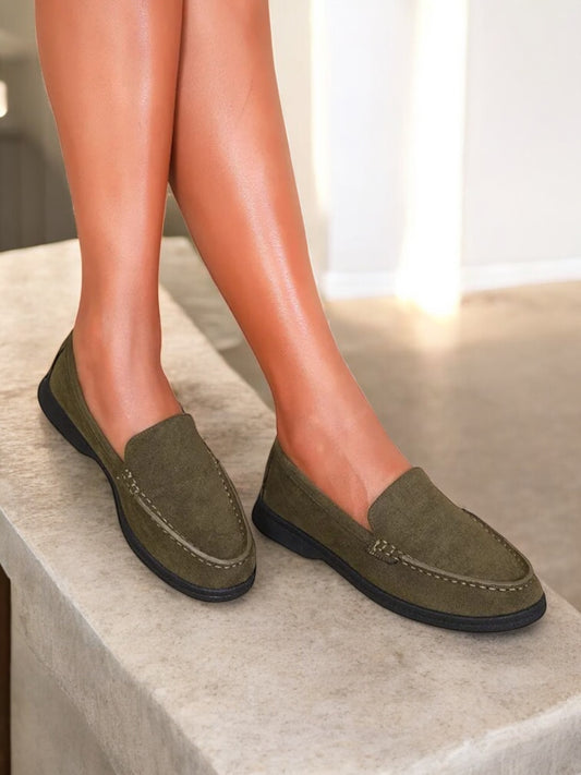 Chaussures mocassins bateau toucher daim vert kaki