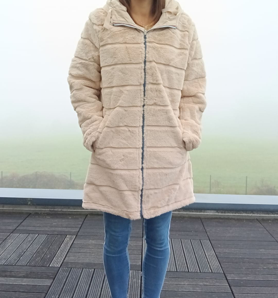 New Lolo - Manteau long BEIGE réversible, imperméable et complètement fourré resserrable à la taille - Curvy