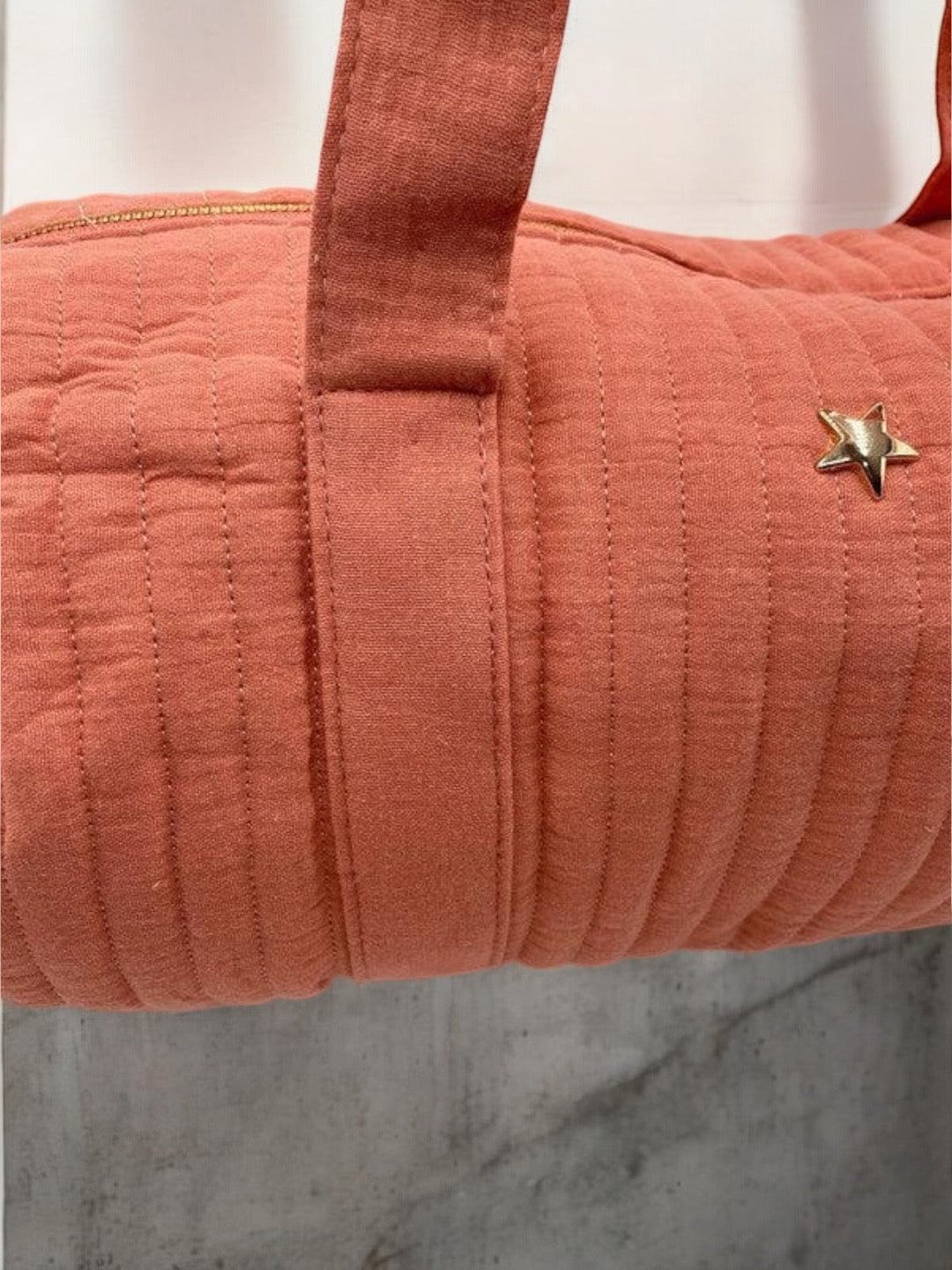 Sac polochon coton matelassé rose pêche