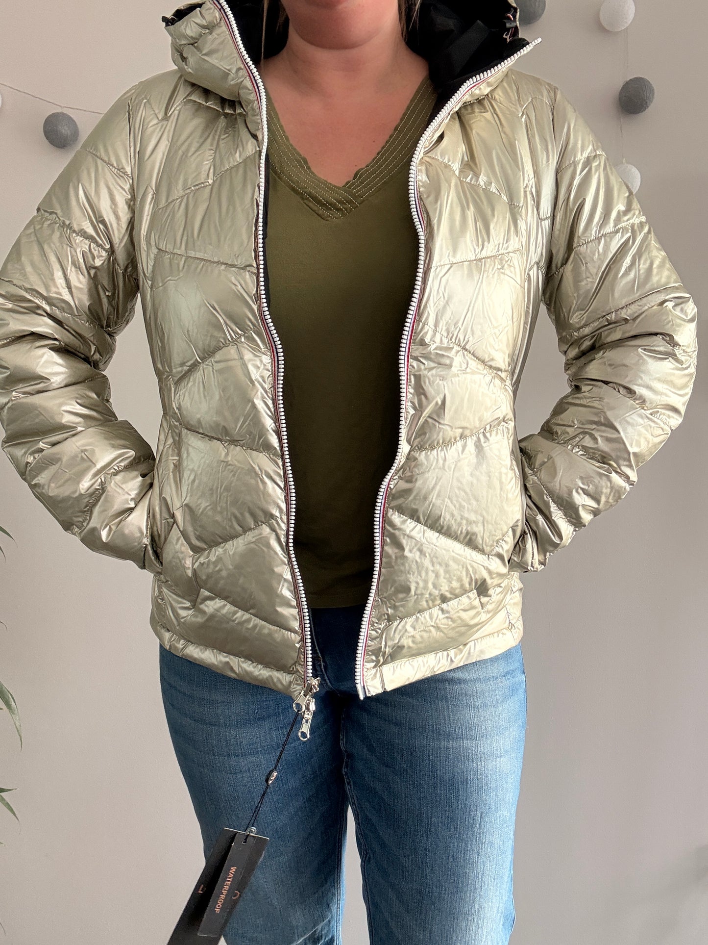 Laura Jo - Manteau doudoune courte matelassé réversible imperméable noir doré avec capuche