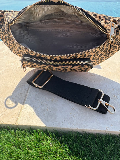 Sac banane en tissu imprimé léopard camel 2 poches