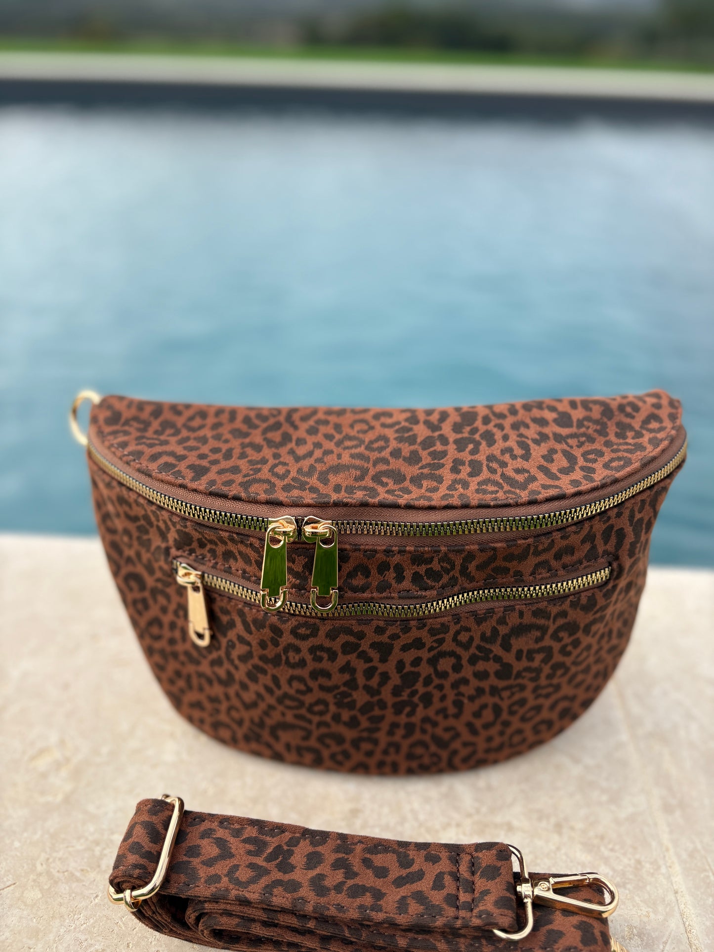 Sac banane tissu doux léopard marron noir 2 poches