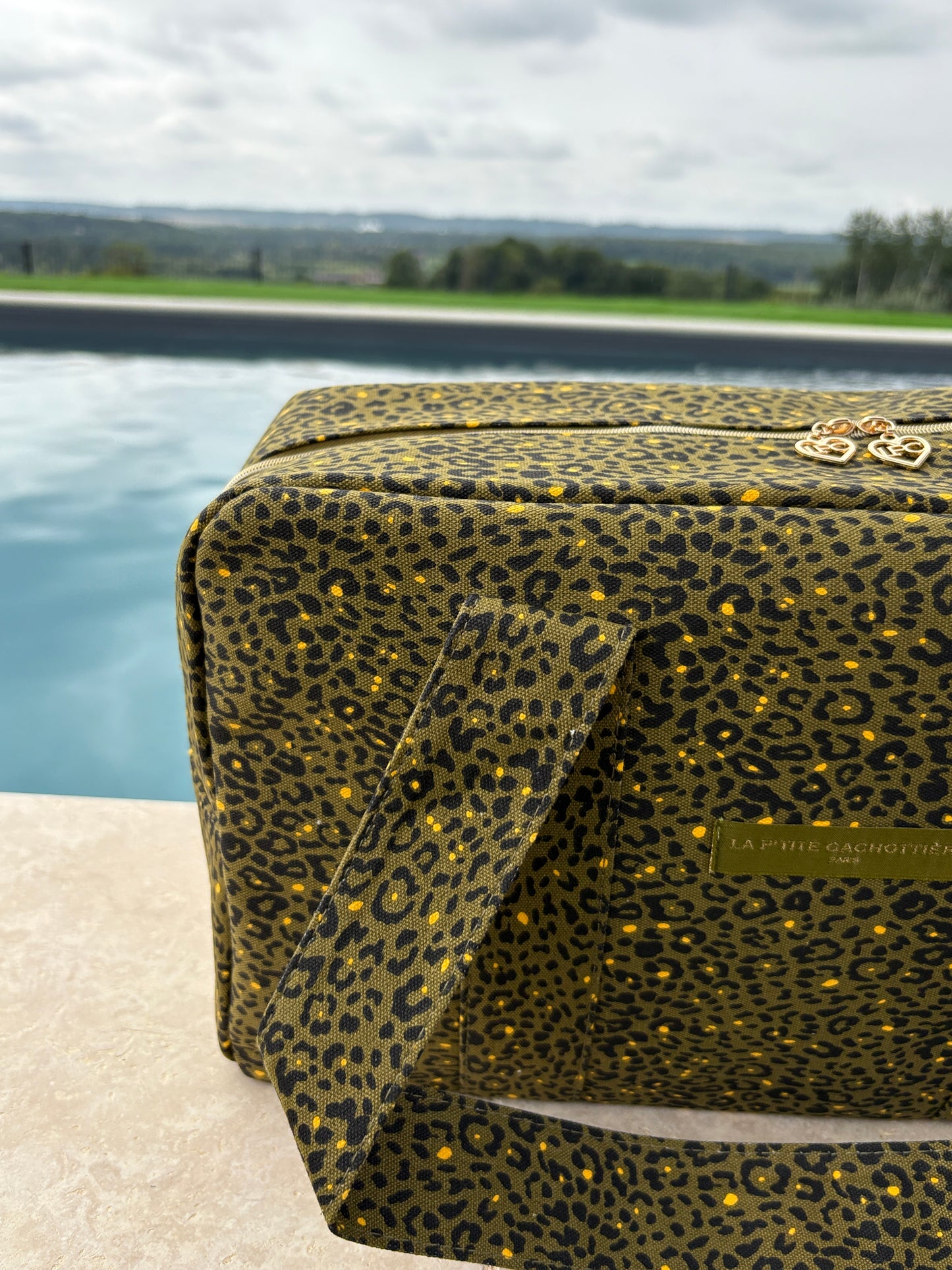 Sac week-end de voyage polochon coton fin léopard kaki