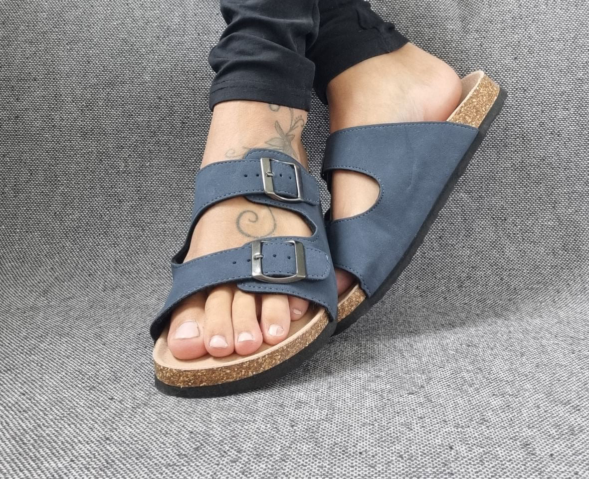 Chaussures sandales intérieur cuir bleu marine style Birkenstock