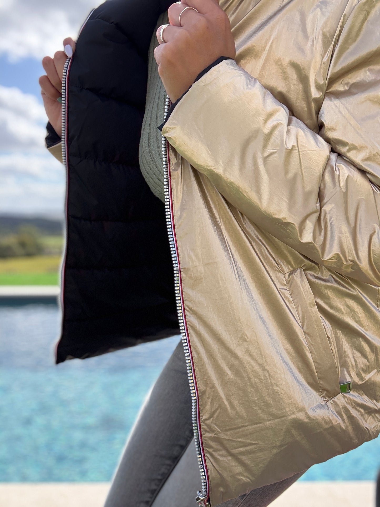 Doudoune manteau imperméable court réversible matelassé noir doré