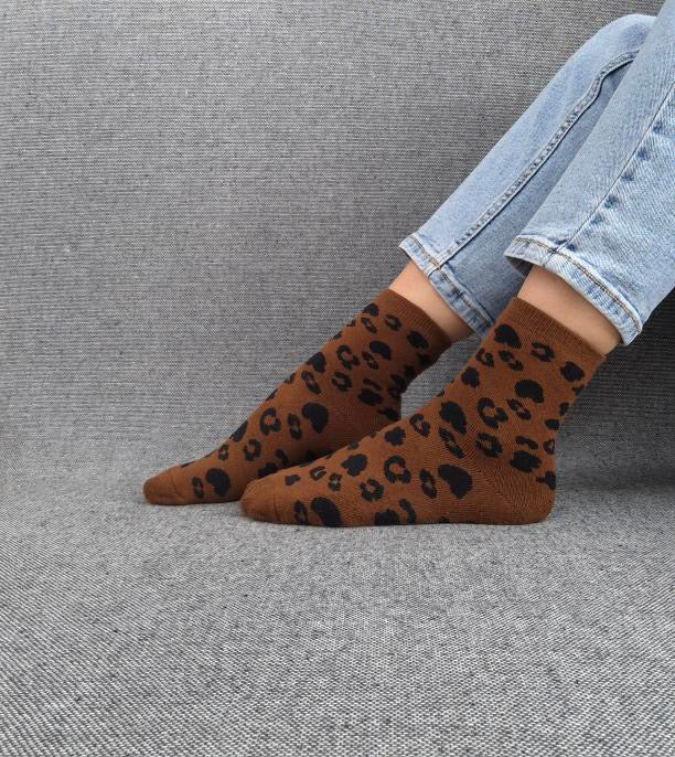 Nouveautés - Chaussettes marron en coton à motif léopard noir