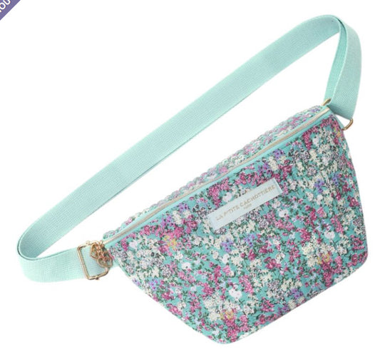 Nouveautés - Sac banane en coton liberty fleuri turquoise « La Ptite cachottière » (photos à venir)