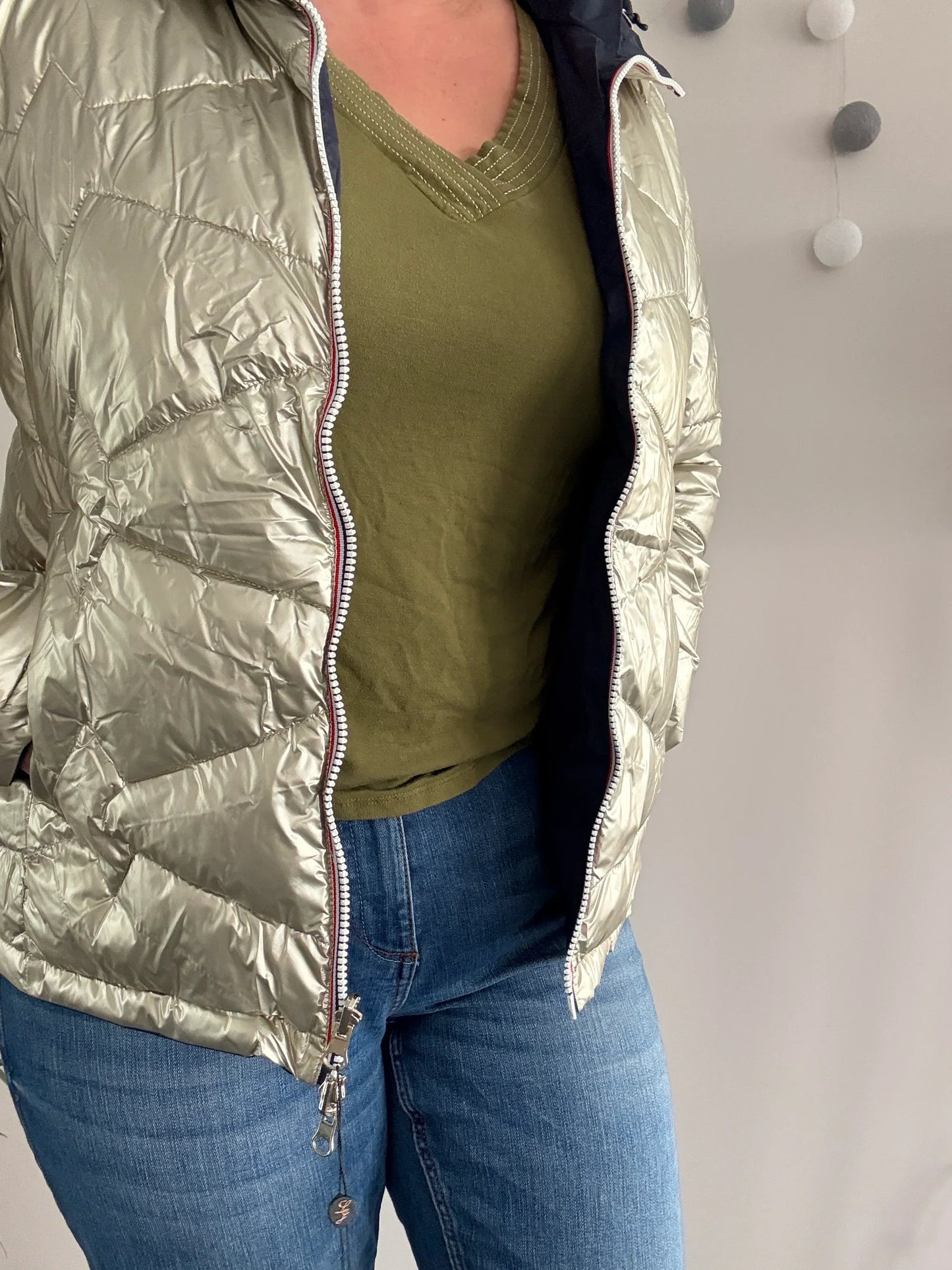 Laura Jo - Manteau doudoune courte matelassé réversible imperméable bleu marine doré avec capuche