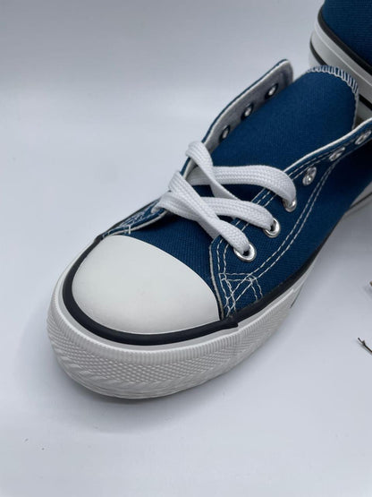 Chaussures baskets basses toile bleu pétrole style Converse