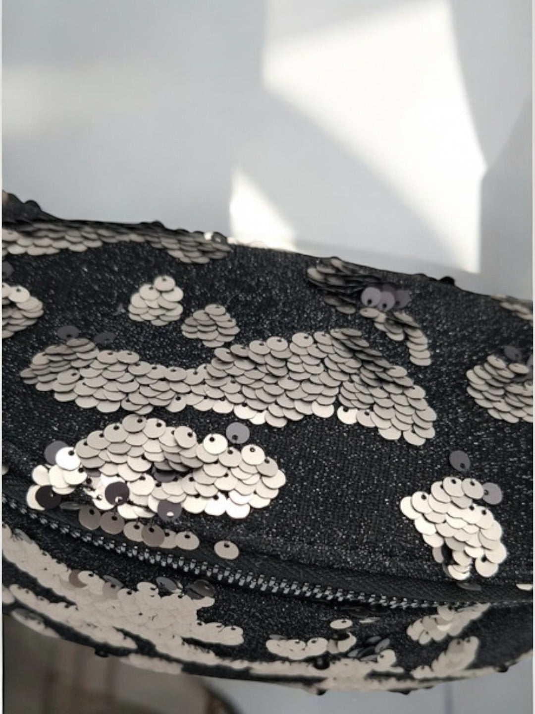 Sac banane XL sequins noir et argents