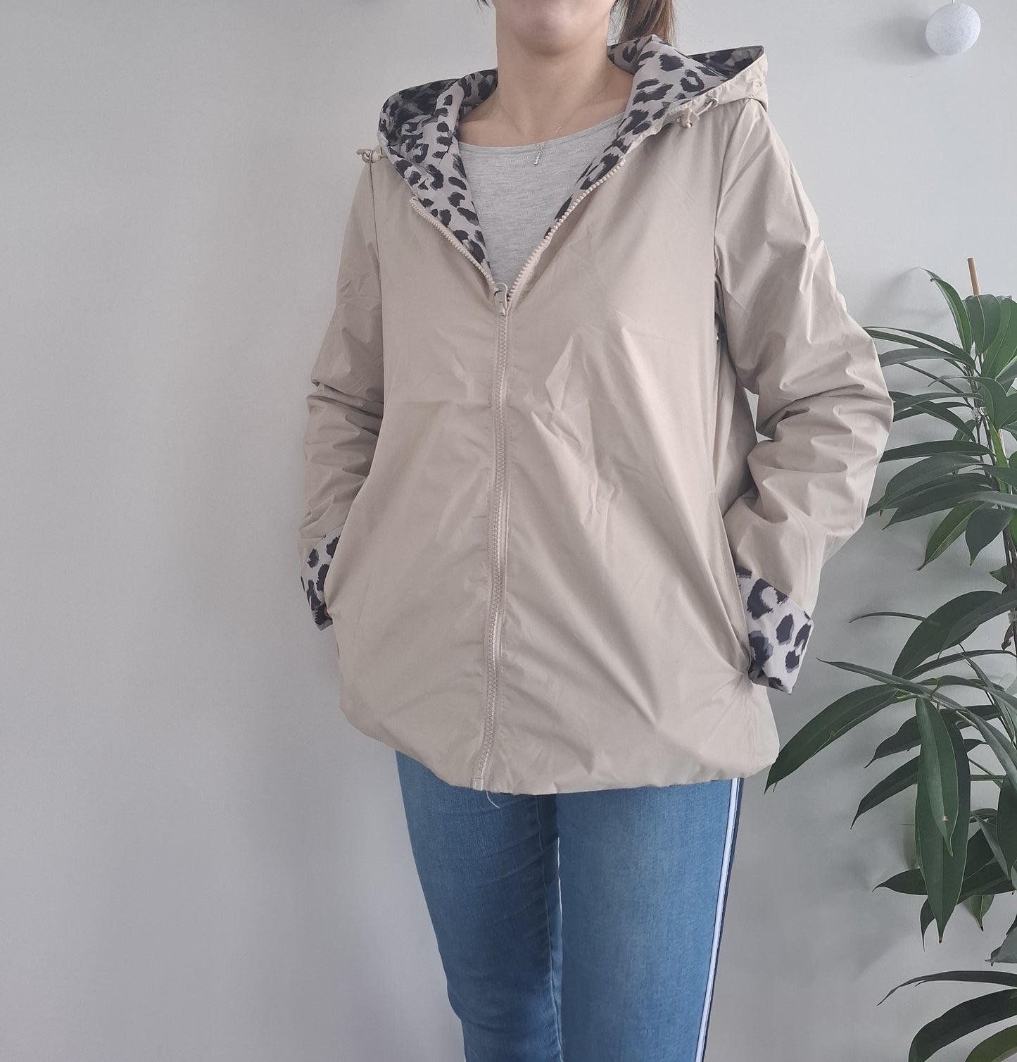 Laura Jo - Manteau Imperméable beige réversible motif léopard court garnissage ouate mi-saison