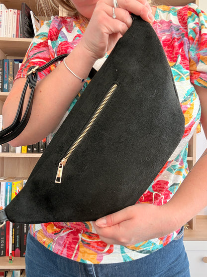 Sac banane XL femme noir effet daim et simili cuir – grand format tendance, bandoulière réglable, poche zippée